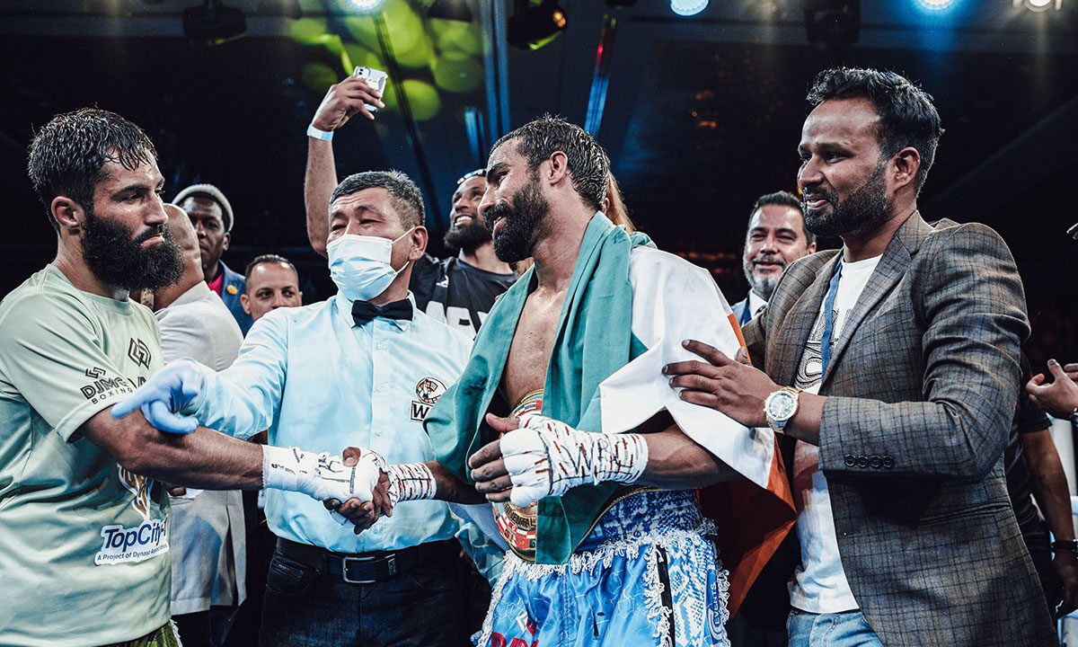 Roshan Nathanial working with boxing talent during professional training