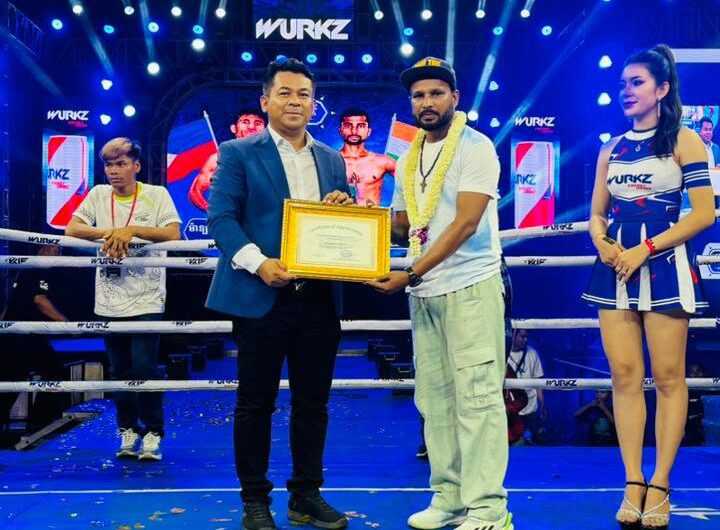 Roshan Nathanial with Indian boxing talent
